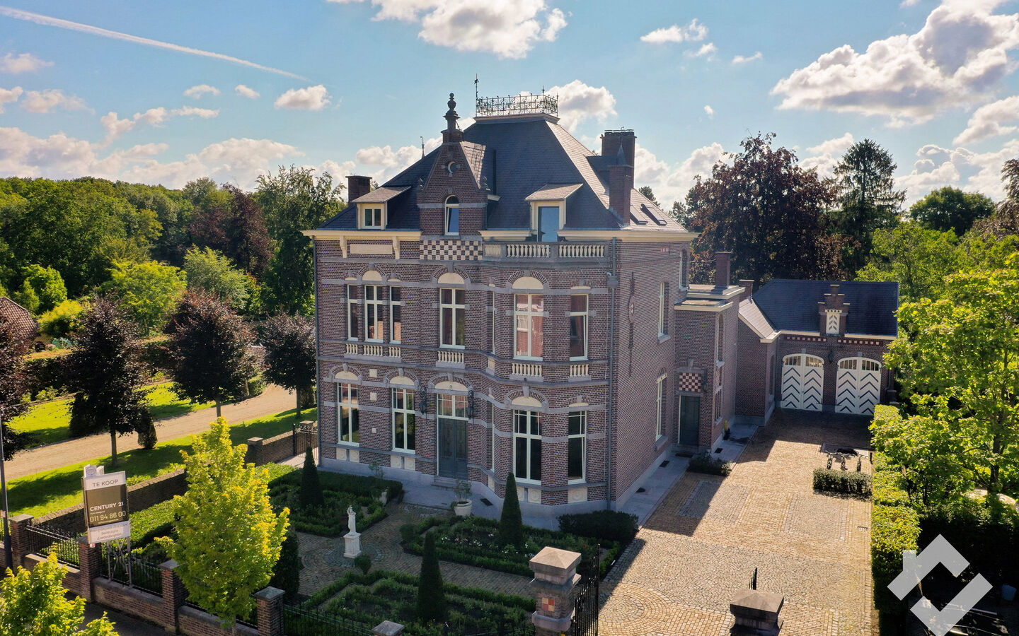 Villa te koop in Neerpelt